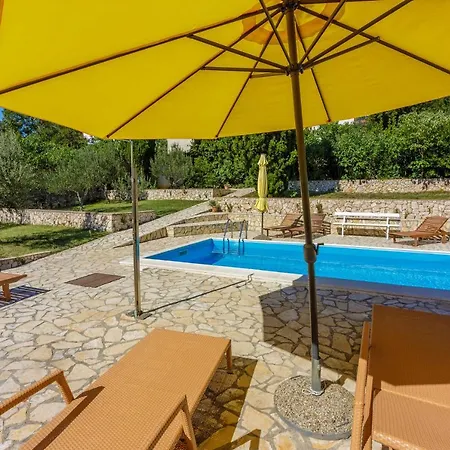 Vilă Drago Novi Vinodolski