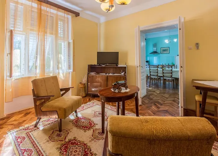 Drago Villa *